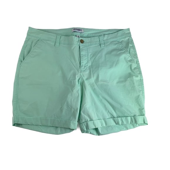 Old Navy Pants - Old Navy 16 Mint Green Chino Shorts 37 X 7.5 Cuff